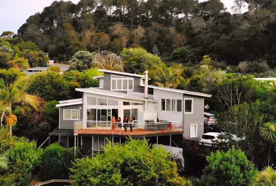 Doubtless Bay Retreat Apartment Coopers Beach Exterior photo